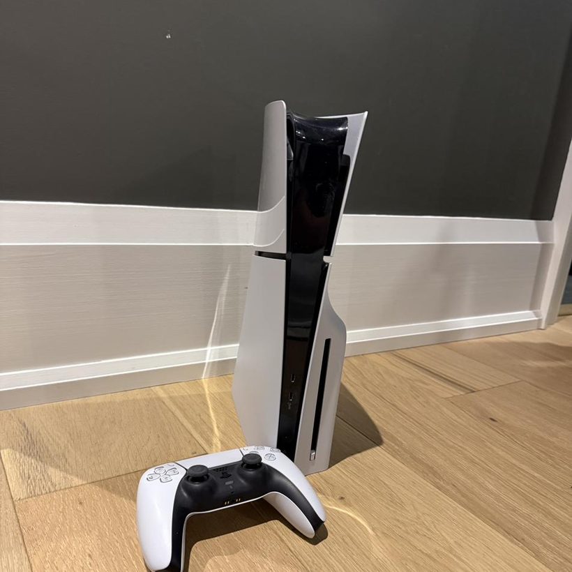 PlayStation 5 (1 Controller)