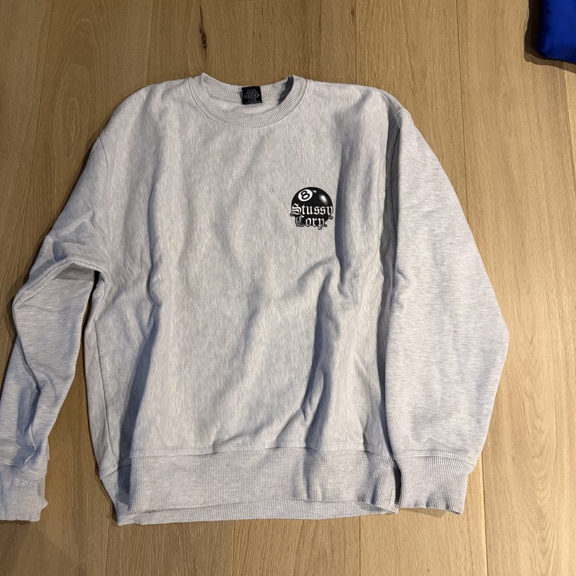 Stüssy Crewnecks — Five Styles